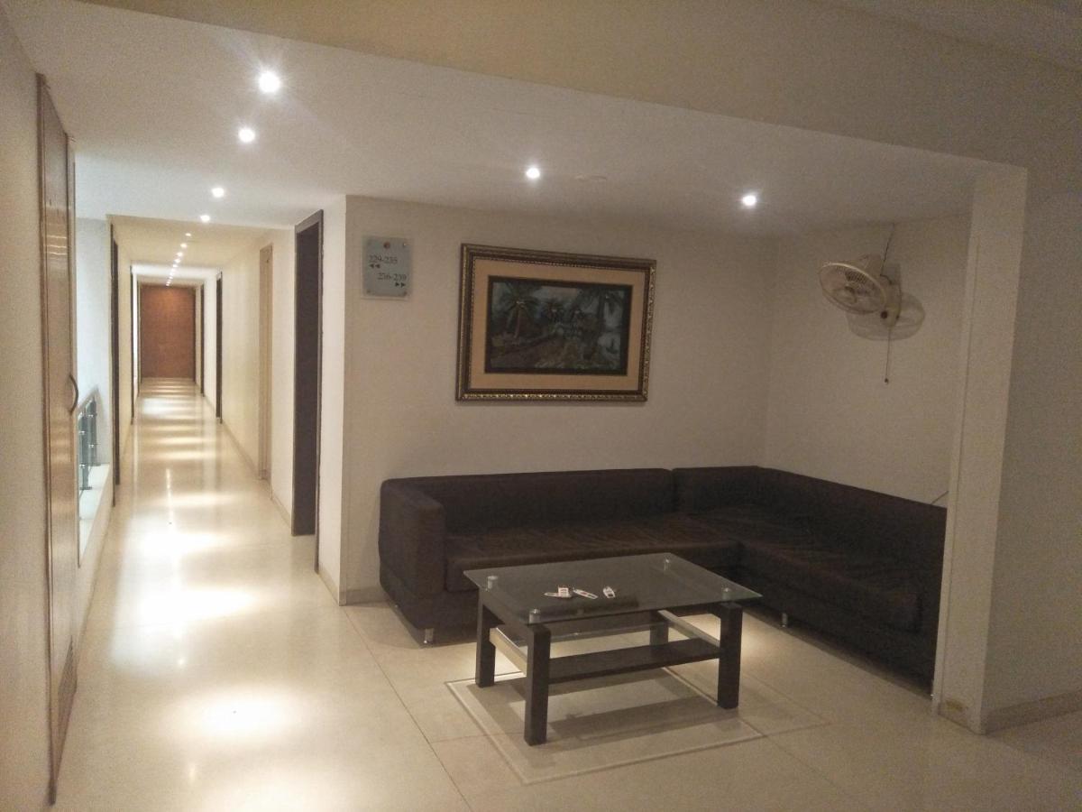 Treebo Trend Hotel Basera Pune Extérieur photo