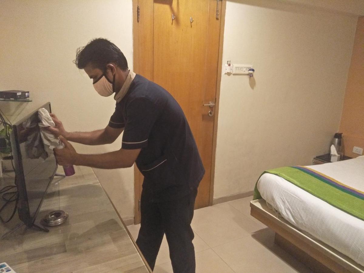 Treebo Trend Hotel Basera Pune Extérieur photo