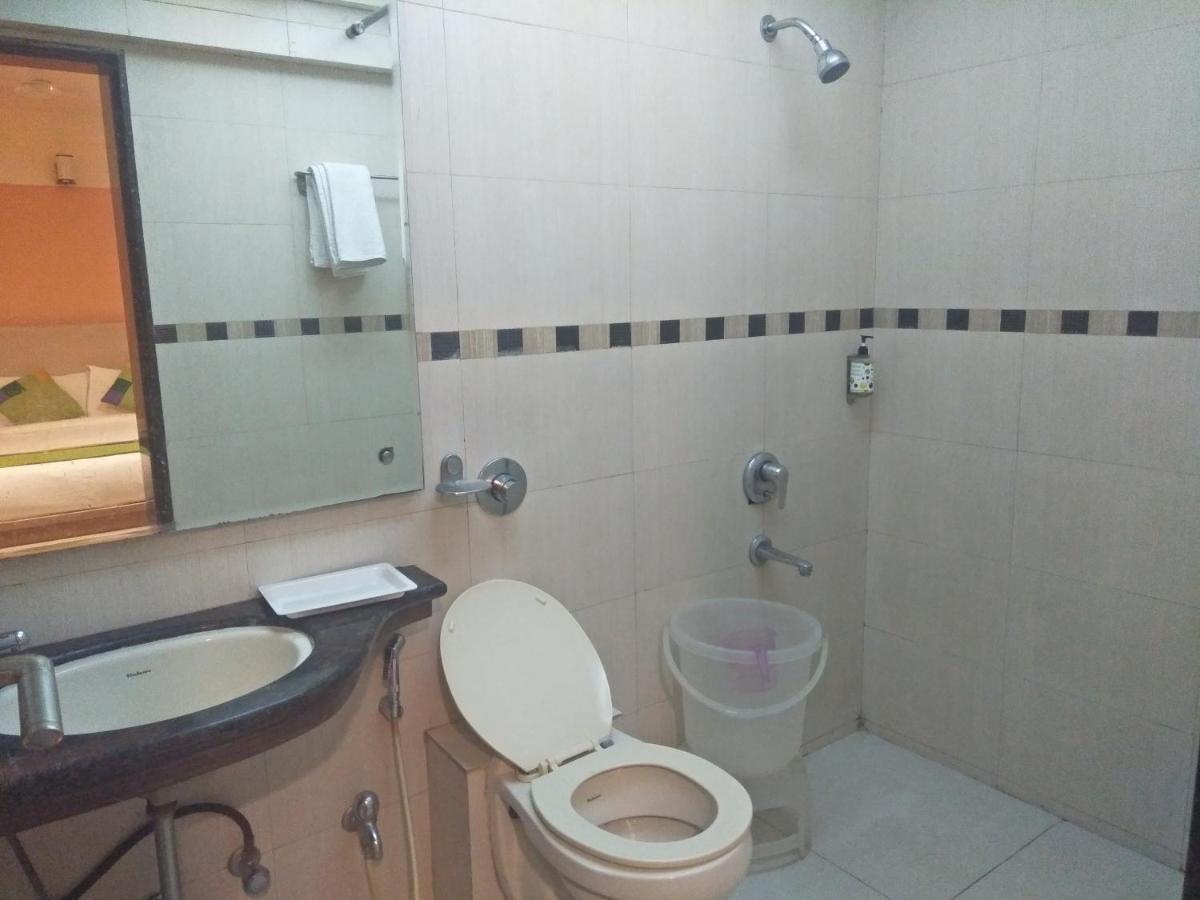 Treebo Trend Hotel Basera Pune Extérieur photo