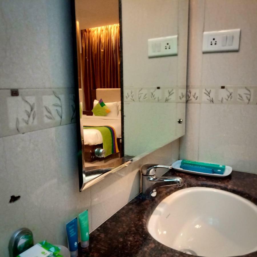 Treebo Trend Hotel Basera Pune Extérieur photo